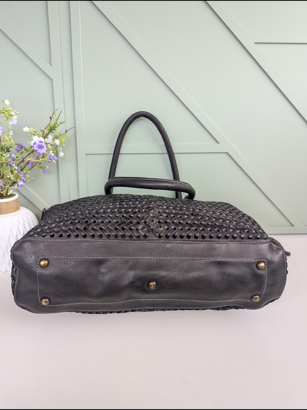 Woven Leather Tote Bag - Black Braided Design - Picture 10 of 16